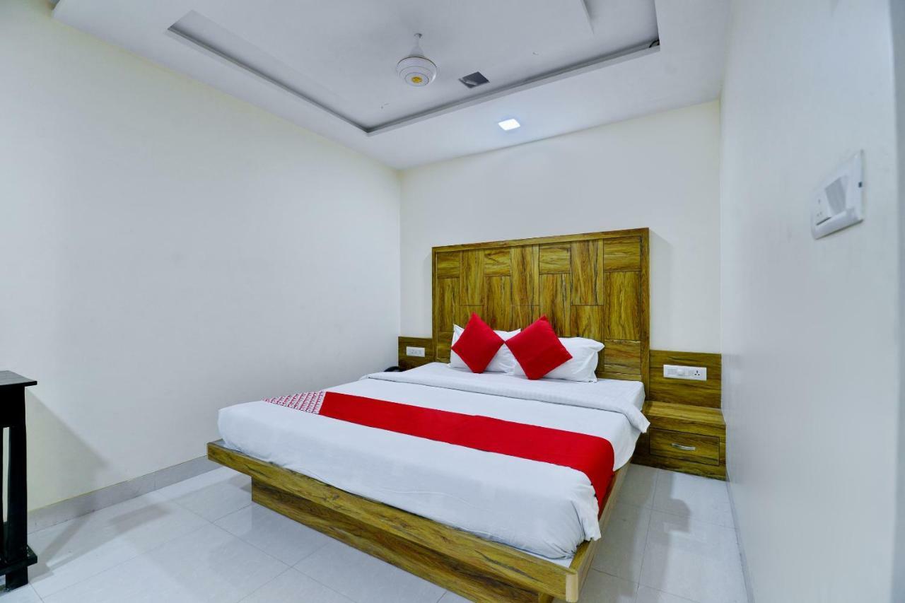 Oyo 10607 Hotel Image Point จ๊อดปูร์ ภายนอก รูปภาพ